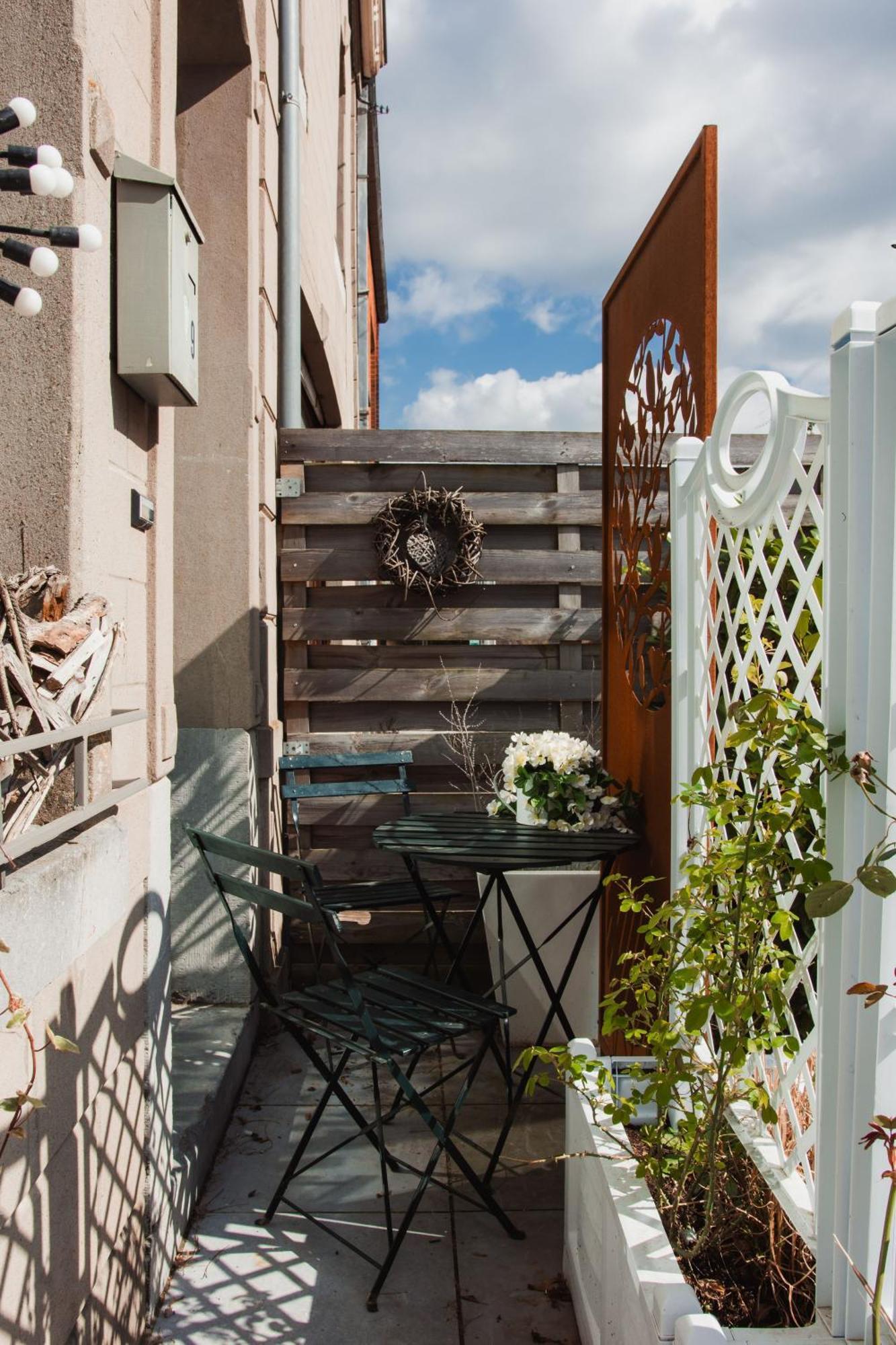 Maison D'Hote Les Notes Endormies Suite Le Refuge Walcourt Экстерьер фото